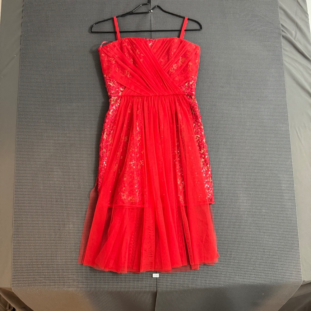 BCBGMAXAZRIA Red Sequin Lace Tulle Cocktail Dress Size 4 Formal Party Gown
